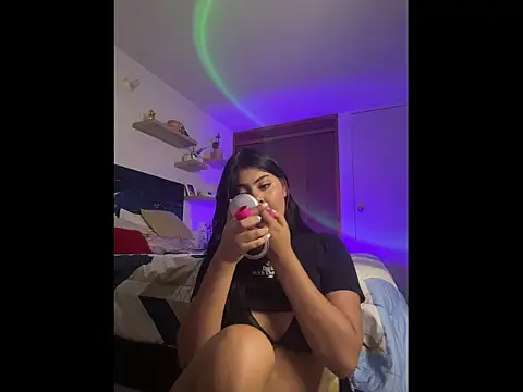 SusyAlvarez online show from 17, 10, 2025