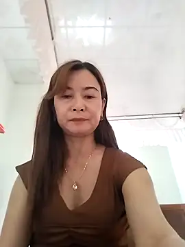 Sexy-ladyboobs20 online show from 31, 12, 2024