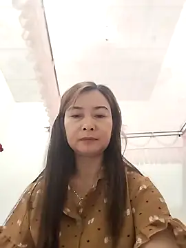 Sexy-ladyboobs20 online show from 2, 1, 2025