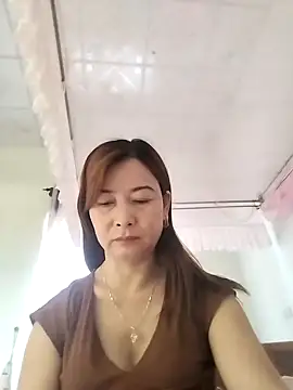 Sexy-ladyboobs20 online show from 7, 1, 2025