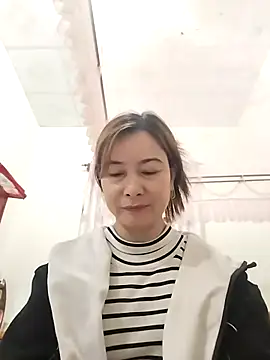 Sexy-ladyboobs20 online show from 7, 1, 2025