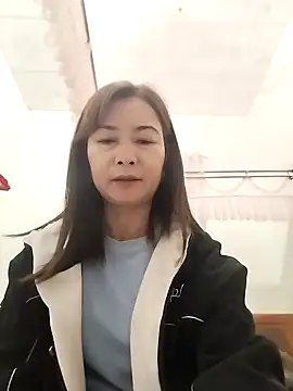 Sexy-ladyboobs20 online show from 8, 1, 2025