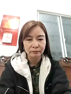 Sexy-ladyboobs20 online show from 10, 1, 2025