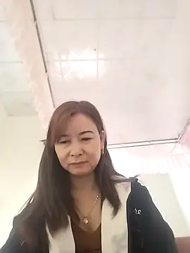 Sexy-ladyboobs20 online show from 18, 1, 2025