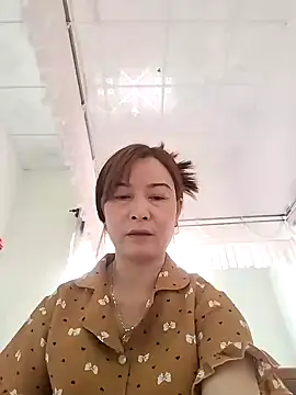 Sexy-ladyboobs20 online show from 22, 1, 2025