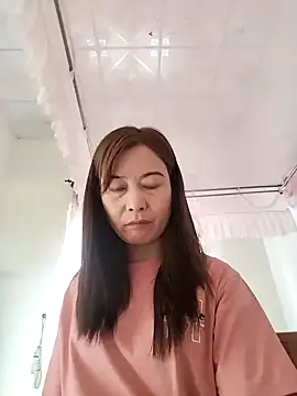 Sexy-ladyboobs20 online show from 24, 1, 2025