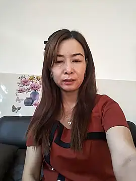 Sexy-ladyboobs20 online show from 15, 3, 2025