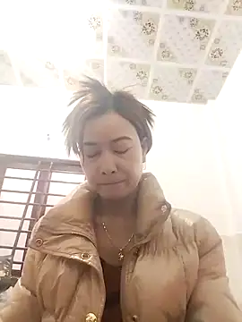 Sexy-ladyboobs20 online show from 19, 3, 2025