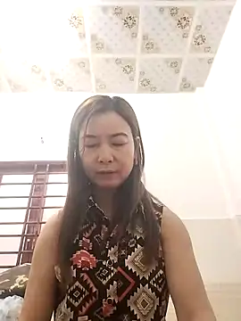 Sexy-ladyboobs20 online show from 22, 3, 2025