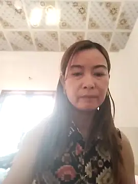 Sexy-ladyboobs20 online show from 22, 3, 2025