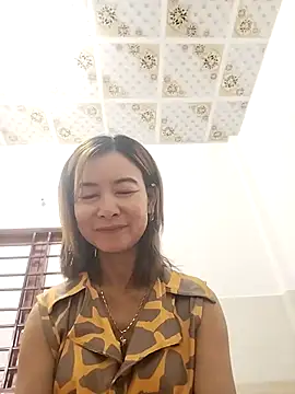 Sexy-ladyboobs20 online show from 15, 9, 2025