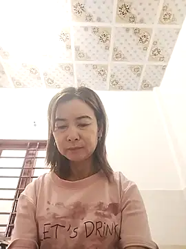 Sexy-ladyboobs20 online show from 3, 10, 2025