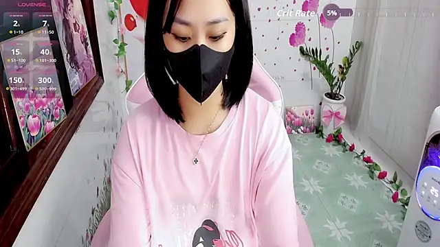 Snapshot of Kae_Jp chatting on 11, 10, 2025 Kae Jp online show from 11, 10, 2025