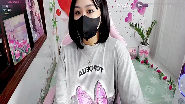 Snapshot of Kae_Jp chatting on 12, 10, 2025 Kae Jp online show from 12, 10, 2025