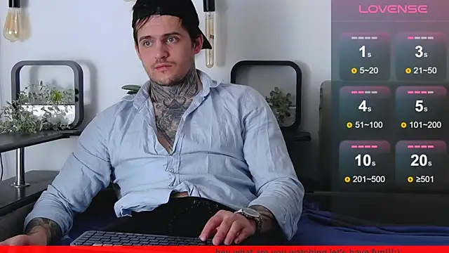 CarterCole online show from 3, 3, 2025