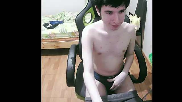 Twink martinboy online show from 24, 1, 2025