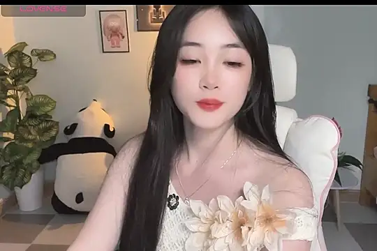  Aimy  online show from 15, 9, 2025