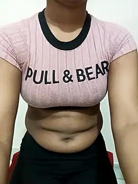 Snapshot of Baby_love667 chatting on 9, 2, 2026 Baby love667 online show from 9, 2, 2026