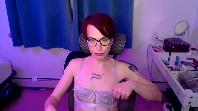 Snapshot of RyffBurnz chatting on 12, 1, 2025 RyffBurnz online show from 12, 1, 2025
