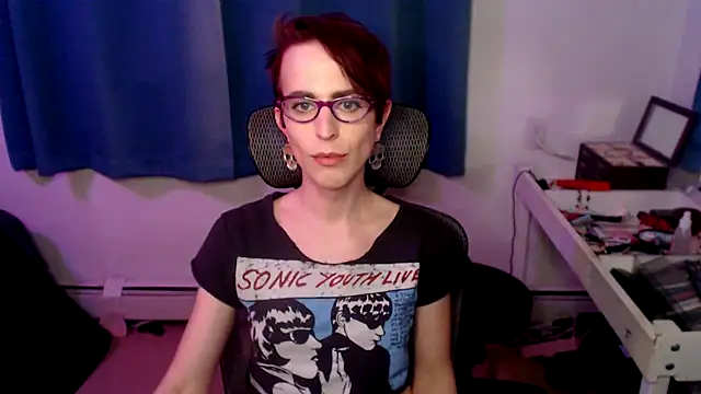 Snapshot of RyffBurnz chatting on 5, 3, 2025 RyffBurnz online show from 5, 3, 2025