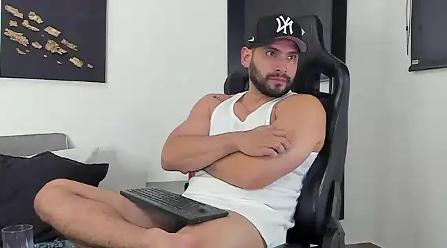 Dereck vega online show from 1, 2, 2025