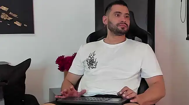 Dereck vega online show from 27, 2, 2025