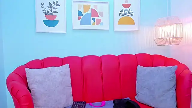 Nahiajhonson  online show from 23, 2, 2025