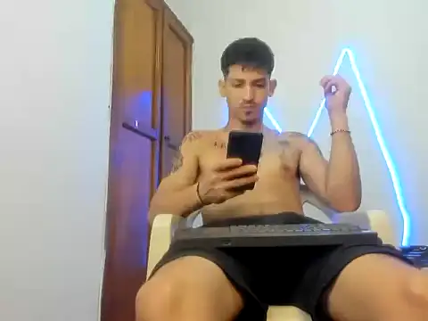 Snapshot of MasterSEX420 chatting on 8, 2, 2026 MasterSEX420 online show from 8, 2, 2026