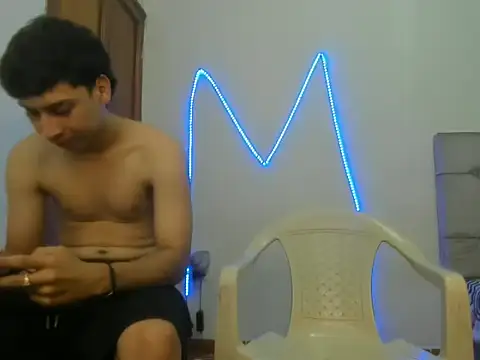 Snapshot of MasterSEX420 chatting on 15, 2, 2026 MasterSEX420 online show from 15, 2, 2026