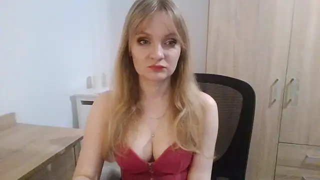 AlmaHoney online show from 15, 10, 2025