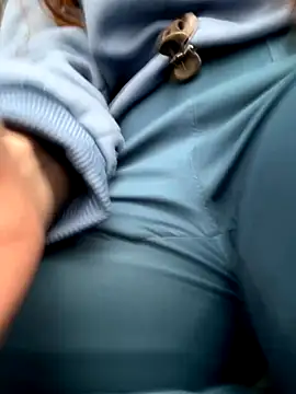 Snapshot of Cloew_Marz chatting on 25, 10, 2025 Cloew Marz online show from 25, 10, 2025