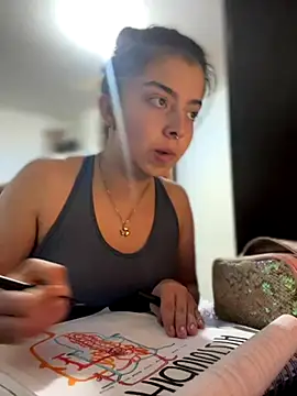 Snapshot of Cloew_Marz chatting on 17, 11, 2025 Cloew Marz online show from 17, 11, 2025