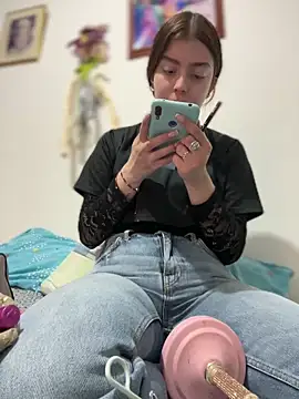 Cloew Marz online show from 10, 4, 2026