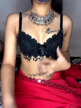 Snapshot of Suhu_love chatting on 19, 11, 2025 Suhu love online show from 19, 11, 2025