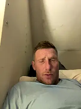Snapshot of aaronmc311840 chatting on 6, 10, 2025 aaronmc311840 online show from 6, 10, 2025