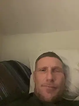 Snapshot of aaronmc311840 chatting on 19, 10, 2025 aaronmc311840 online show from 19, 10, 2025