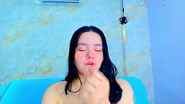 Mia candy 0 online show from 11, 1, 2026