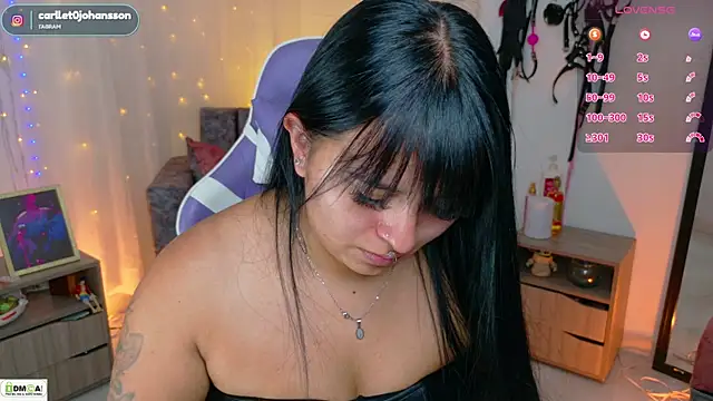 Miss scarllet  online show from 2, 7, 2026