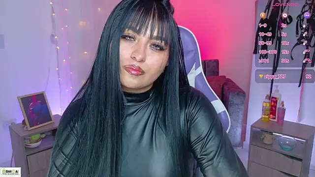 Miss scarllet  online show from 28, 7, 2026