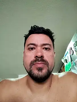 Snapshot of LatinMar chatting on 10, 10, 2025 LatinMar online show from 10, 10, 2025