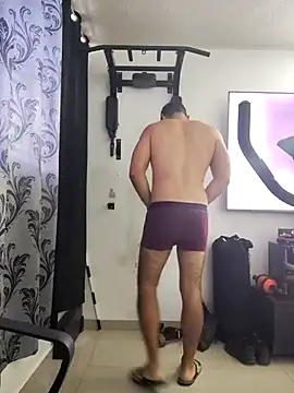 Snapshot of LatinMar chatting on 29, 10, 2025 LatinMar online show from 29, 10, 2025