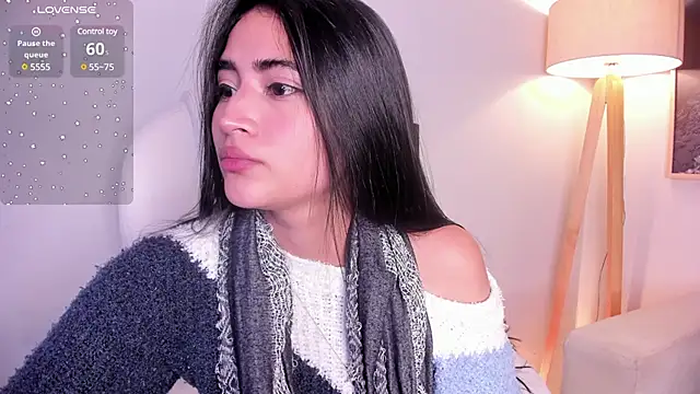 Snapshot of lara_madisson chatting on 19, 3, 2025 lara madisson online show from 19, 3, 2025