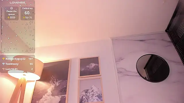 Snapshot of lara_madisson chatting on 22, 3, 2025 lara madisson online show from 22, 3, 2025