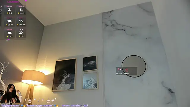 Snapshot of lara_madisson chatting on 10, 9, 2025 lara madisson online show from 10, 9, 2025