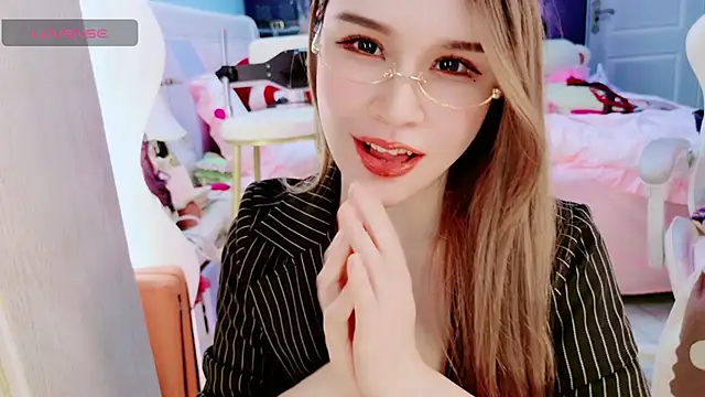 HU131452 online show from 10, 12, 2024