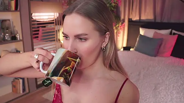 AnnLevine online show from 21, 1, 2025