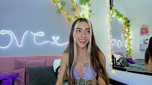 YouliteSllut2 online show from 27, 12, 2024