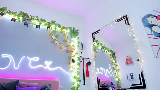 YouliteSllut2 online show from 10, 2, 2025