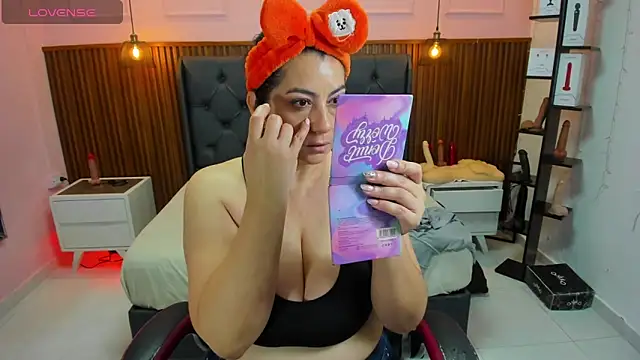 MEYLAGIA online show from 29, 11, 2025