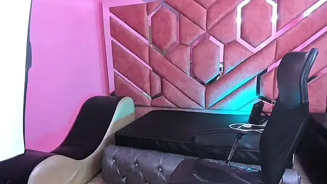 Snapshot of Olivia_Fox69 chatting on 2, 3, 2025 Olivia Fox69 online show from 2, 3, 2025